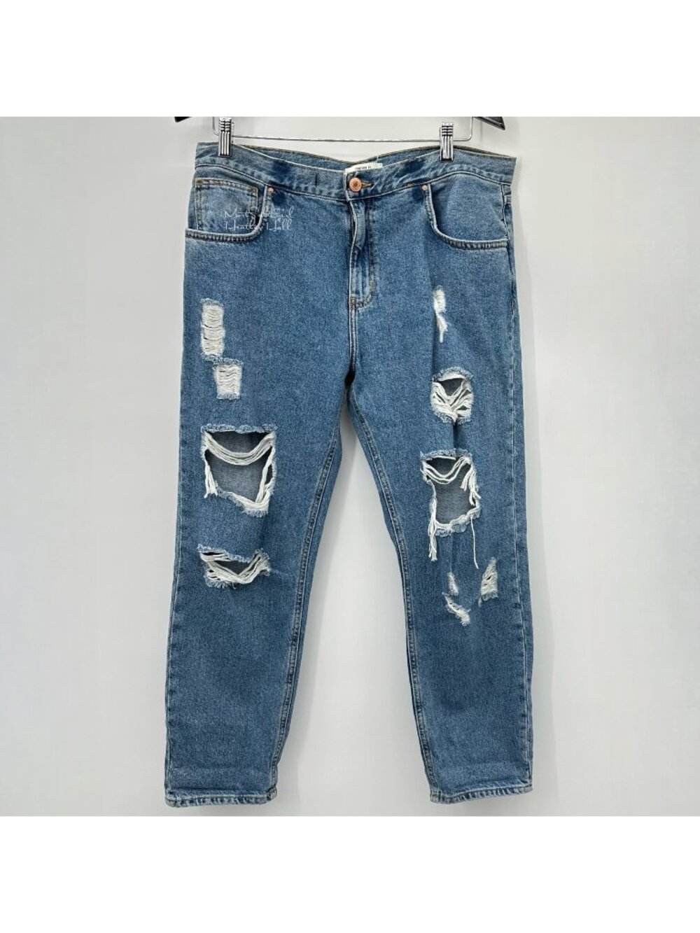Forever 21 Ripped Distressed Straight Leg Cropped Boyfriend Jeans Size 30